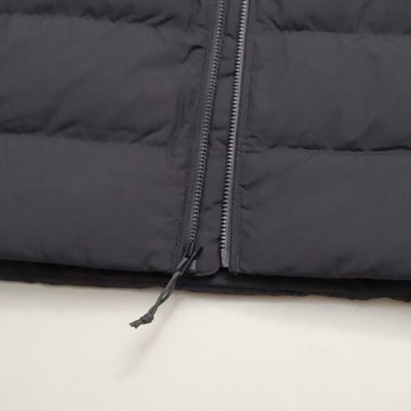 The North Face Men’s Aconcagua 3 Down Jacket - Picture 7 of 8